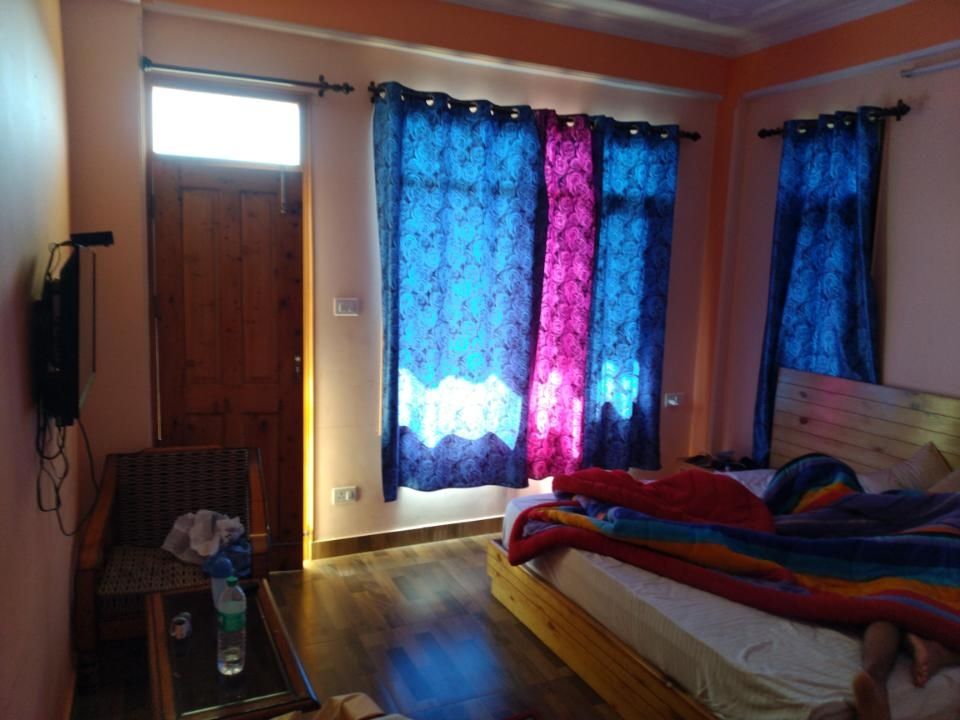 Photo of Shimla Himachal Pradesh by Osho Tiwary