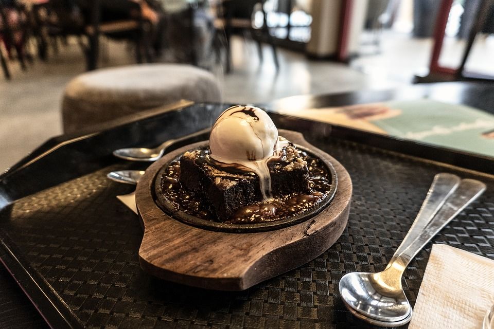 Photo of Mouth-Watering Chocolate Bars In Singapore 2/2 by Sushant Sharma