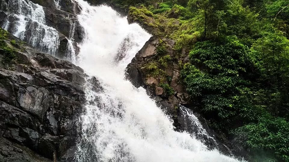 Photo of Tambdi Surla Waterfall, Surla, Goa, India by Dipanwita Chakraborty
