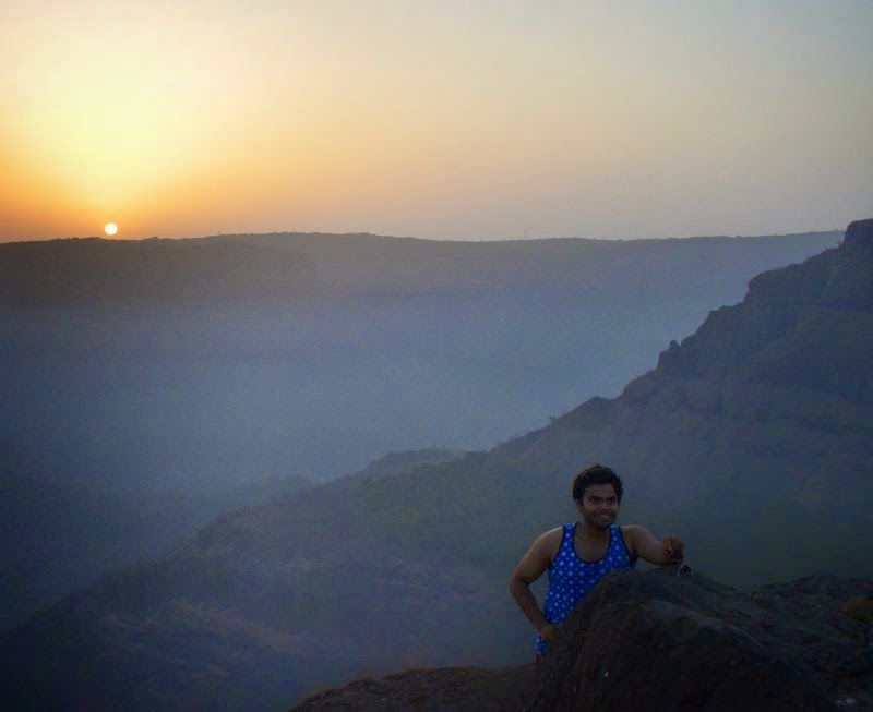Photo of Happiness At The Peak- Night Trek To Kalawantin Fort 7/7 by Dipanwita Chakraborty