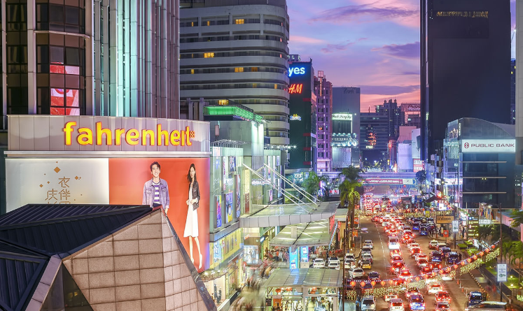 Photo of Kaula Lumpur Travel Blog 3/10 by Aman Singla