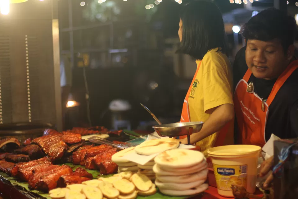 Photo of Jomtien Night Market, Na Chom Thian, Sattahip District, Chon Buri, Thailand by The VagabonG