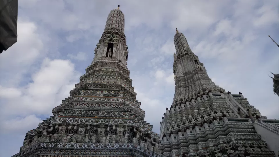 Photo of Wat Arun Ratchawararam (Temple of Dawn), Thanon Wang Doem, Wat Arun, Bangkok Yai, Bangkok, Thailand by The VagabonG