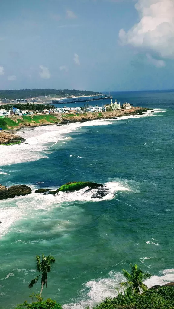 Photo of Vizhinjam, Kovalam, Kerala, India by Rupa Prabhakar
