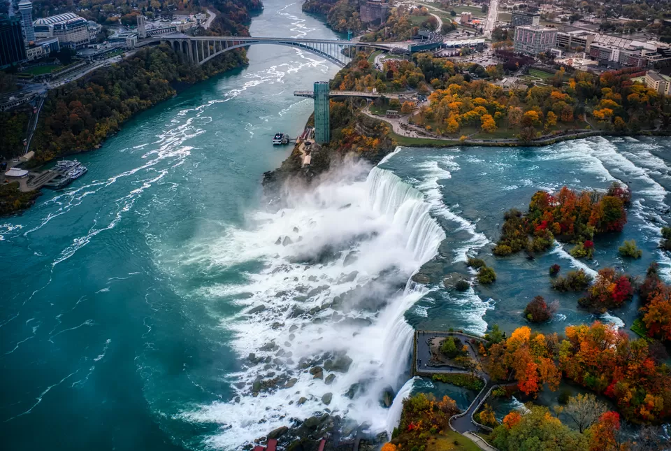 Photo of All You Need to Know About Travelling to Niagara Falls by Sinchita Sinha