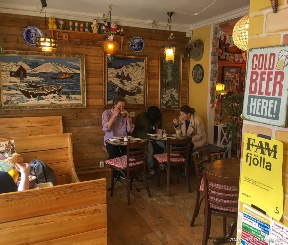Photo of Café Babalú, Skólavörðustígur, Reykjavík, Iceland by Map and Magnets