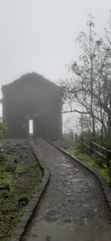 Photo of Sinhagad Fort by Rohan Goyal