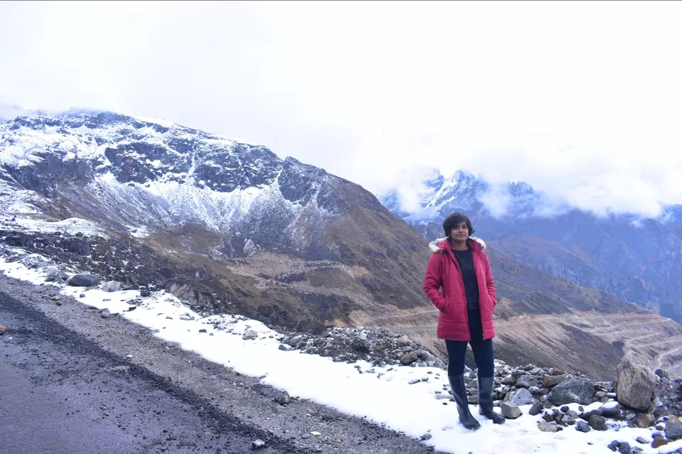 Photo of Black cliffs, green valley and fresh snow: All that make Kalapatthar a must visit in North Sikkim by kanaya dutta