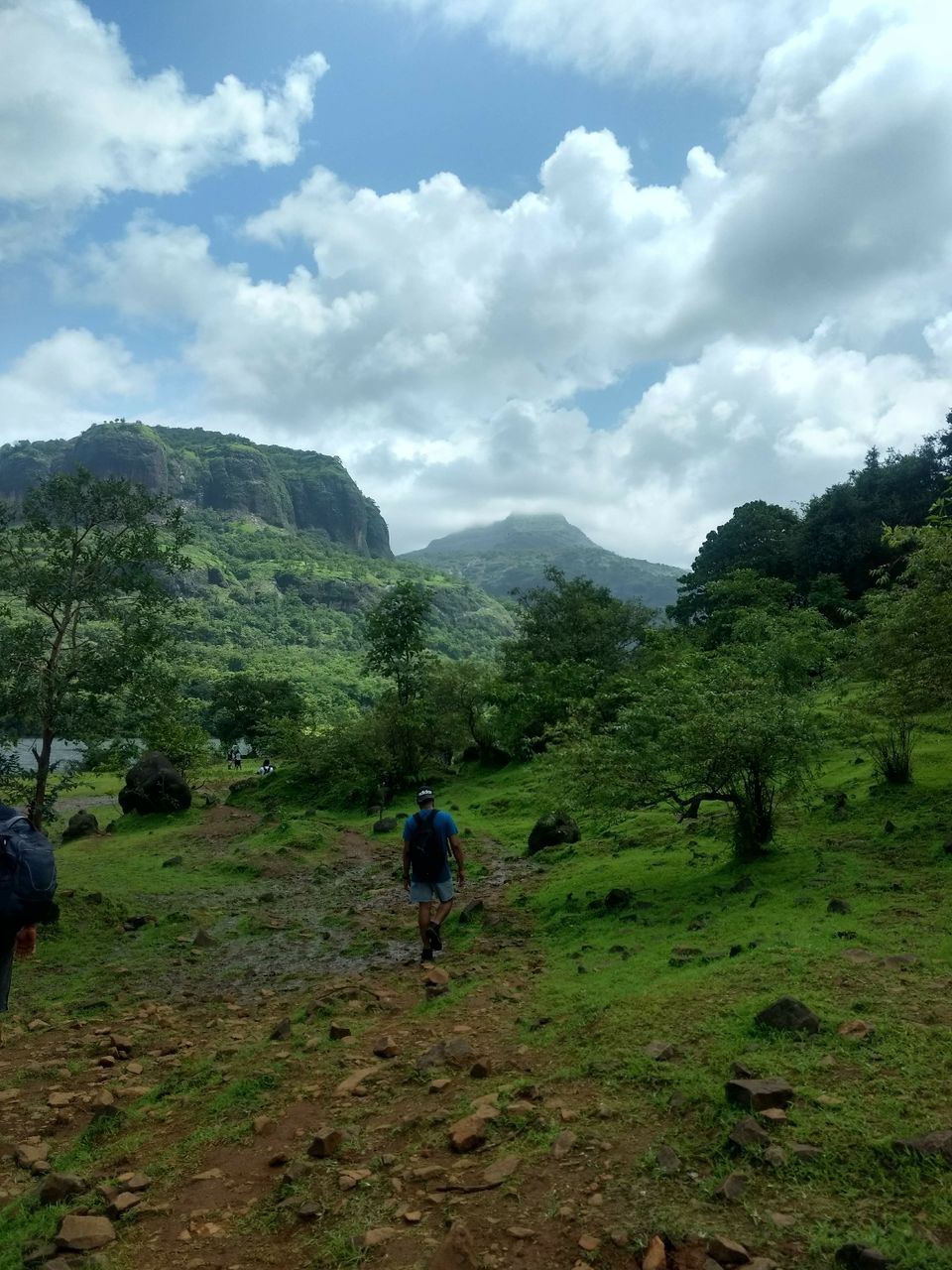 Photo of Devkund Waterfall, Pune, Maharashtra, India by Nikhil Inamdar