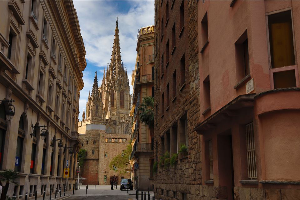 Photo of Gothic Quarter, Barcelona, Spain by Arijit Mullick