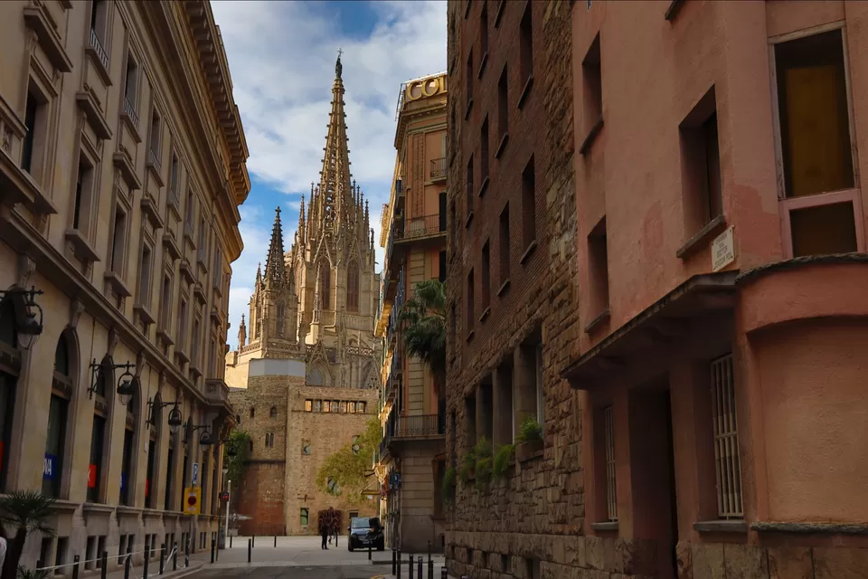 Photo of Gothic Quarter, Barcelona, Spain by Arijit Mullick
