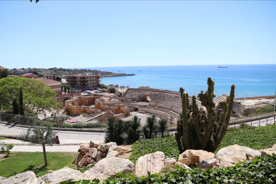 Photo of Amfiteatre de Tarragona, Parc de l'amfiteatre, Tarragona, Spain by Arijit Mullick