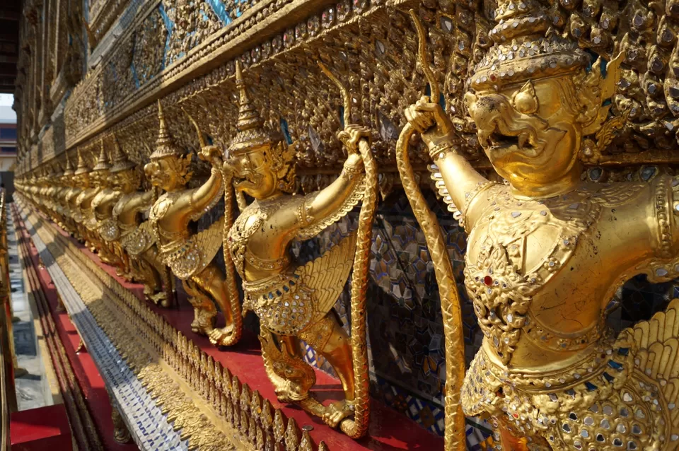 Photo of The Emerald Buddha Temple (Wat Phrakaew), Na Phra Lan Road, Phra Nakhon, Bangkok 10200, Thailand by Apoorv Kumar