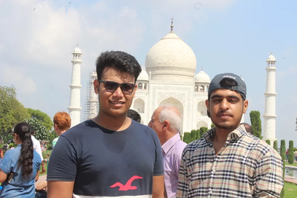 Photo of Journey to the symbol of love-The taj mahal by Aditya Bansal