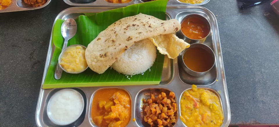Photo of TAMARIND TREE Restaurant, Vittala Temple Road, Hampi, Karnataka, India by Nisha