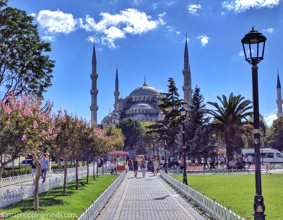 Photo of Blue Mosque: A Divine place to be in! 8/9 by Map Hopping Minds