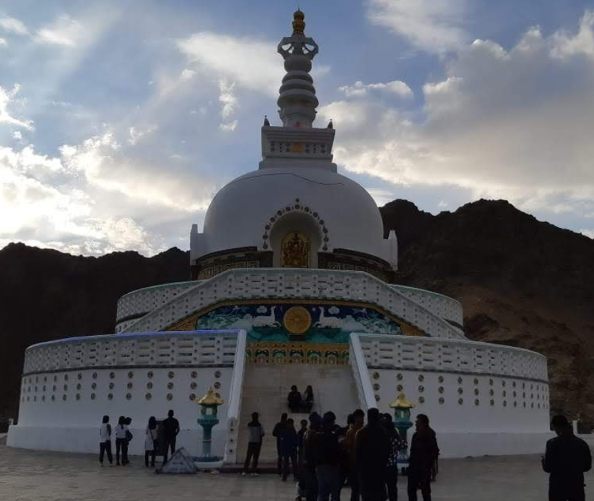 Photo of Pune-Leh by Vandana Singh