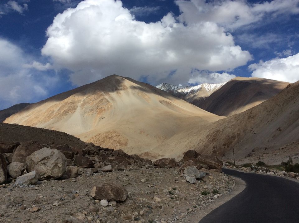 Photo of These Pictures Show Why a Road Trip to Pangong Tso Is Recommended so Often! 2/6 by Pooja Sundrani