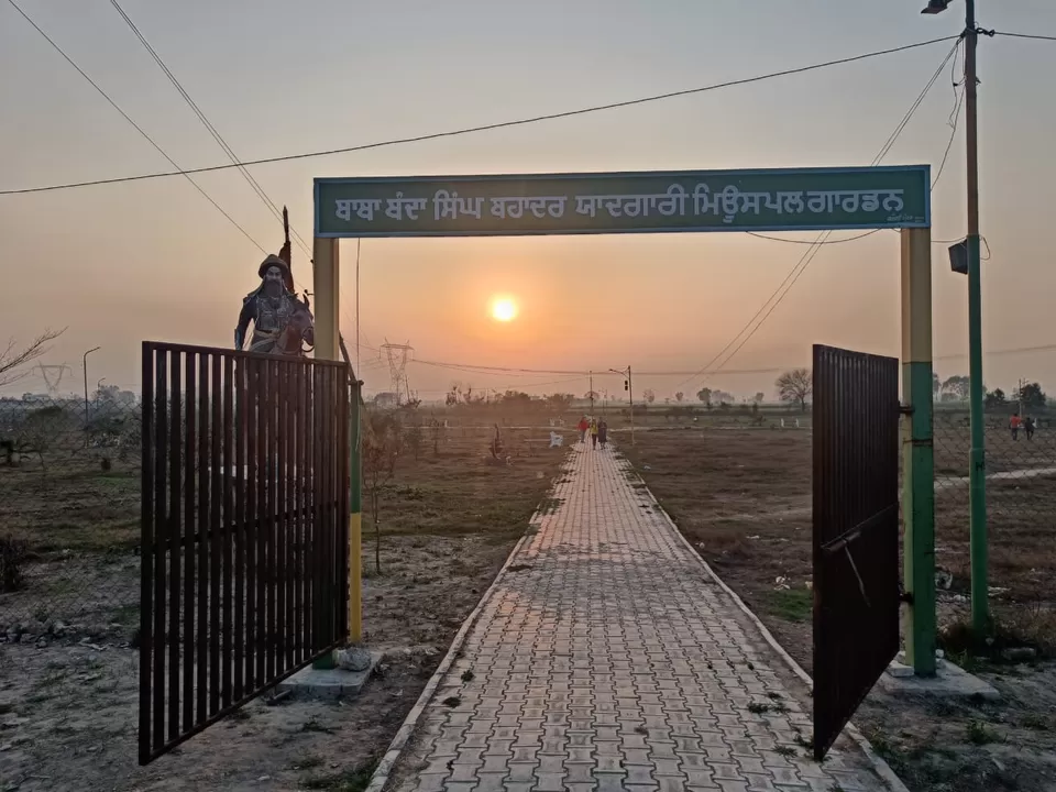 Photo of हेरिटेज और बच्चों के झूले से भरपूर इंडियन आइडल के विजेता मनी के गांव का यह पार्क by Rajwinder Kaur