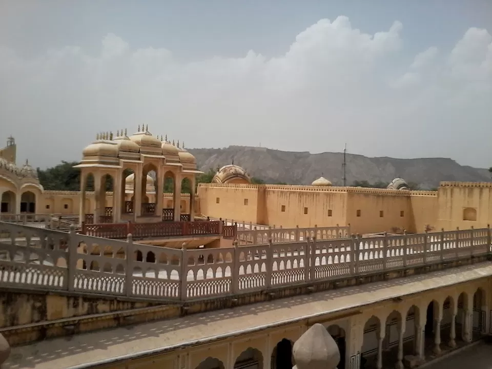 Photo of 365 खिड़कियों वाला गुलाबी शहर जयपुर की शान हवा महल क्यों इतना खास है? by Rajwinder Kaur