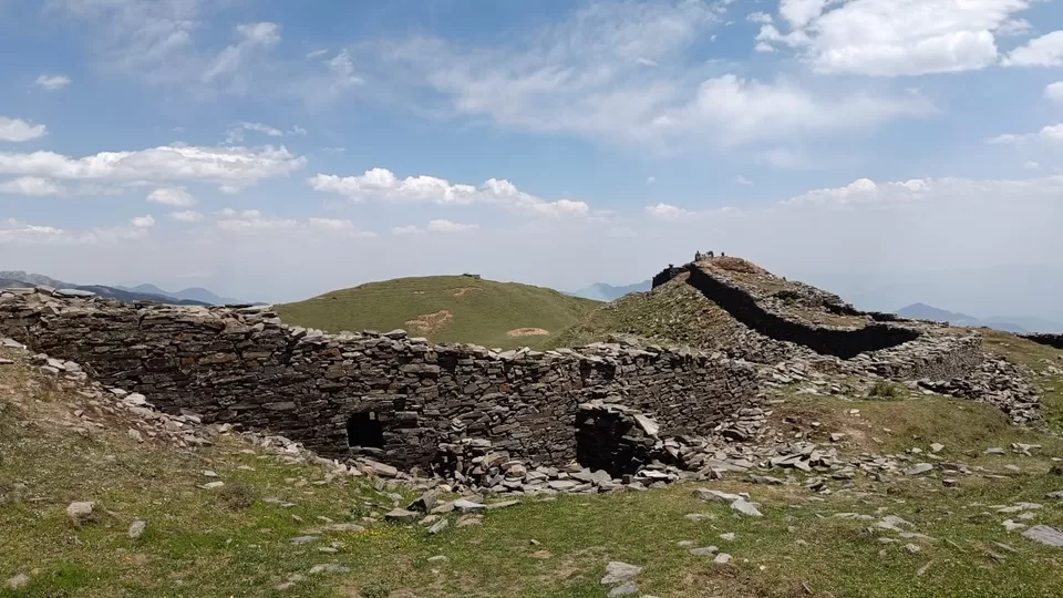 Photo of Tripoto mindful retreat का खूबसूरत एक दिन का ट्रेक: रघुपुर फोर्ट by Rajwinder Kaur