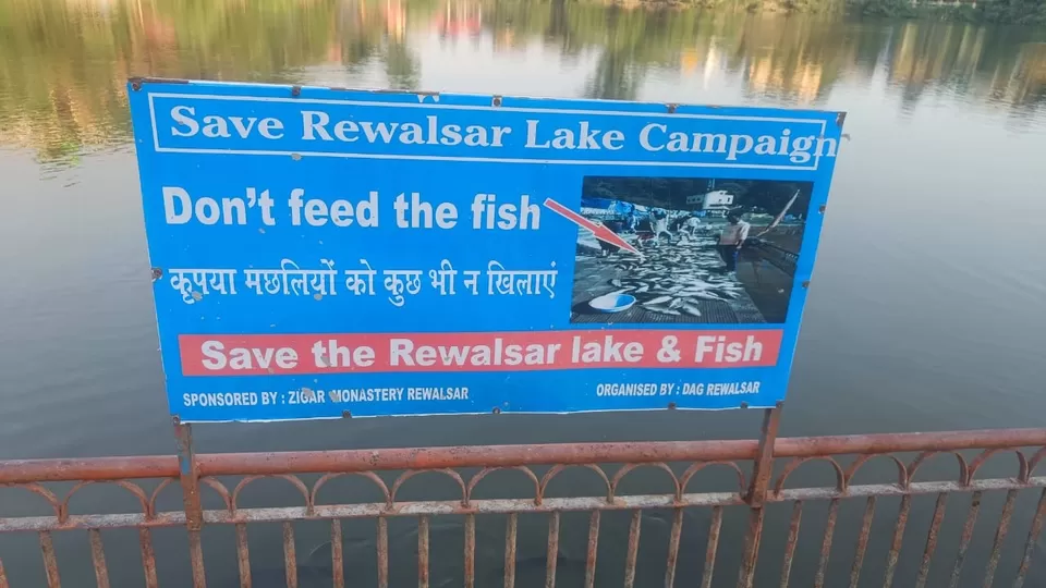 Photo of हिमाचल की पहाड़ियों में खूबसूरत झील के इधर उधर बसा रिवालसर by Rajwinder Kaur