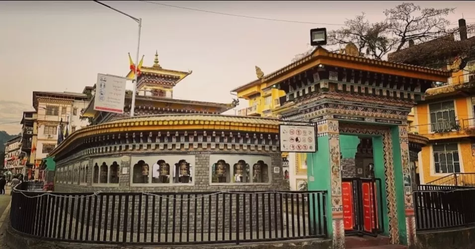 Photo of सबसे ज्यादा 99% पहाड़ी क्षेत्र वाला देश भूटान by Rajwinder Kaur