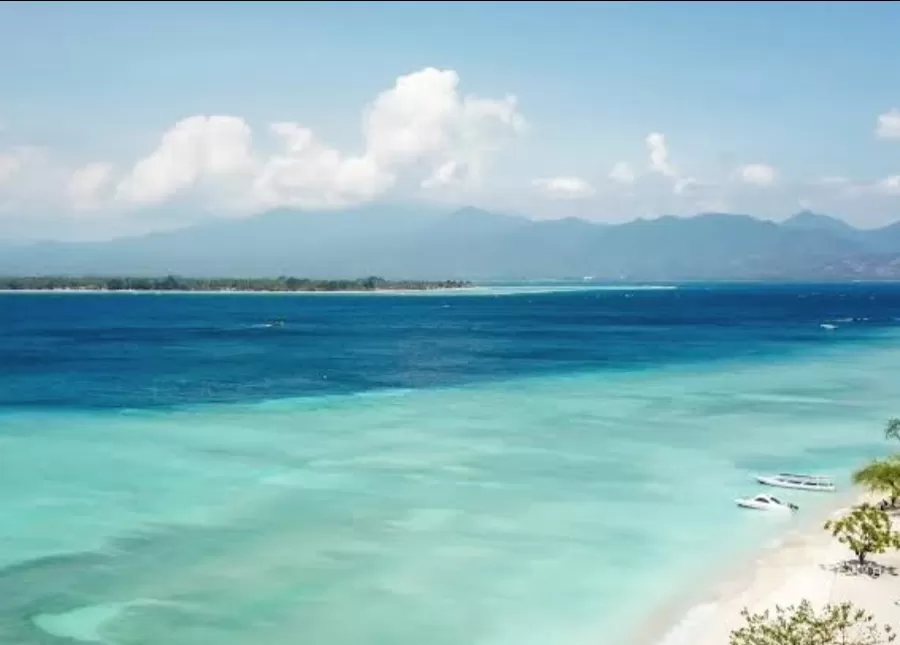 Photo of Divine Indonesia ...things to do in indonesia by Rajwinder Kaur