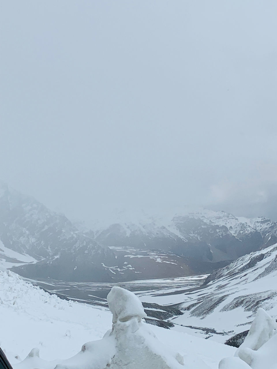 Photo of Baralacha La Pass, Himachal Pradesh by Shafali Agarwal