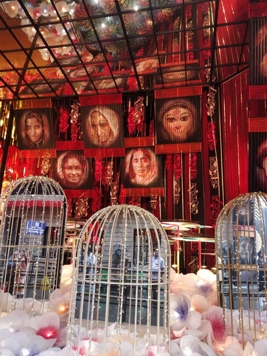 Photo of 8 Reasons Why you should strictly not travel to Kolkata during Durga Pujo!!! 13/24 by Wanderlust_Dr