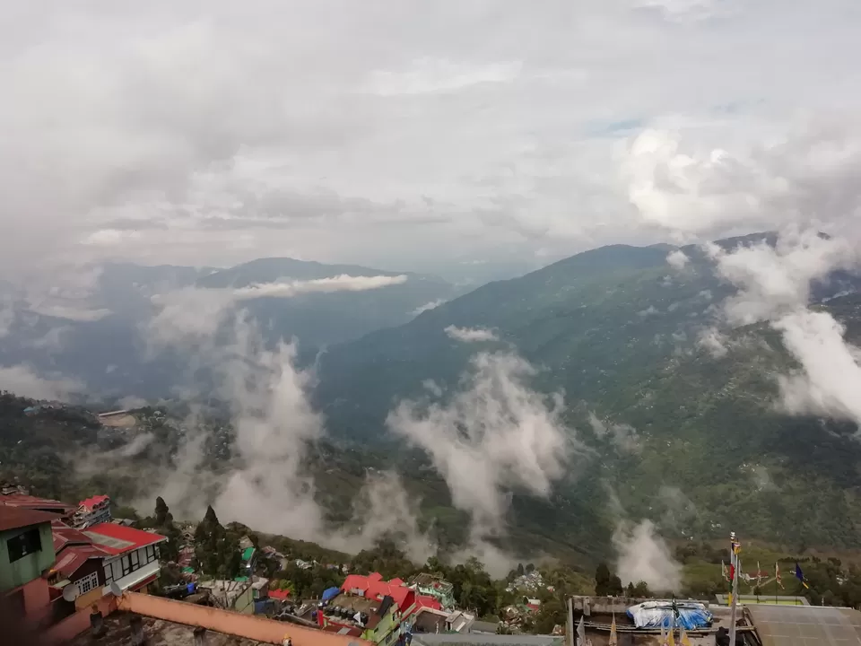 Photo of Darjeeling, West Bengal, India by Gypsy