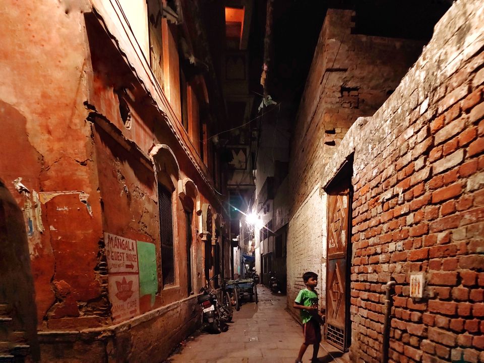 Photo of Varanasi, Uttar Pradesh, India by Arun Soni