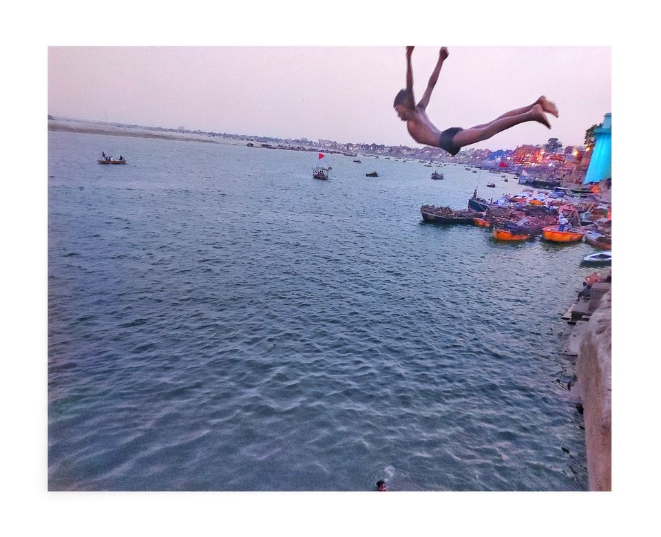 Photo of Varanasi, Uttar Pradesh, India by Arun Soni