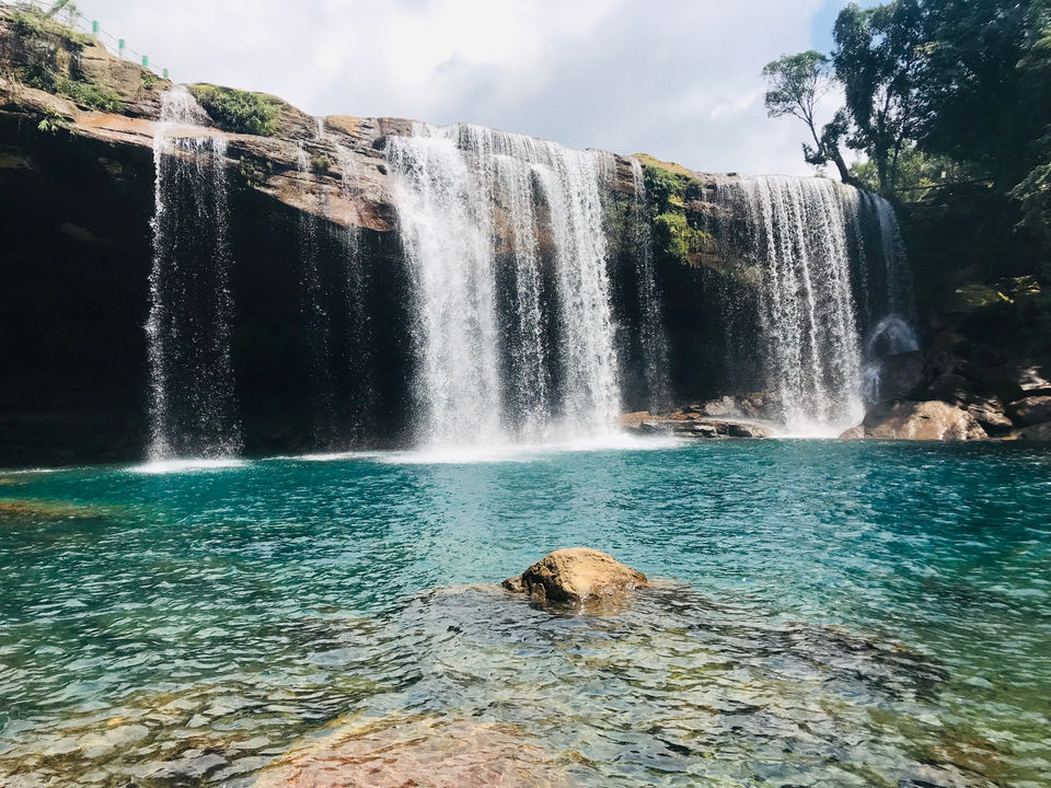 Photo of Krang Shuri Waterfall, Meghalaya, India by Nagi Reddy Kaipu