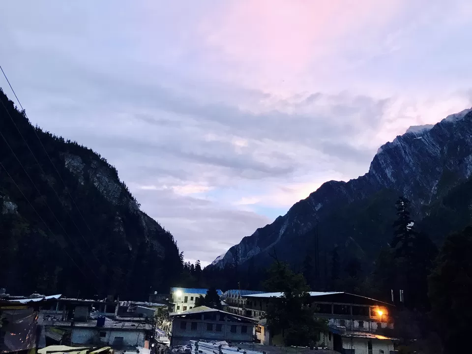 Photo of Ghangaria, Uttarakhand, India by nipali.mishra