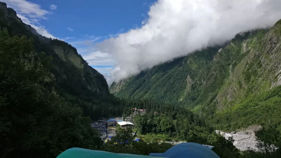 Photo of Valley of Flowers National Park, Chamoli, Uttarakhand, India by nipali.mishra