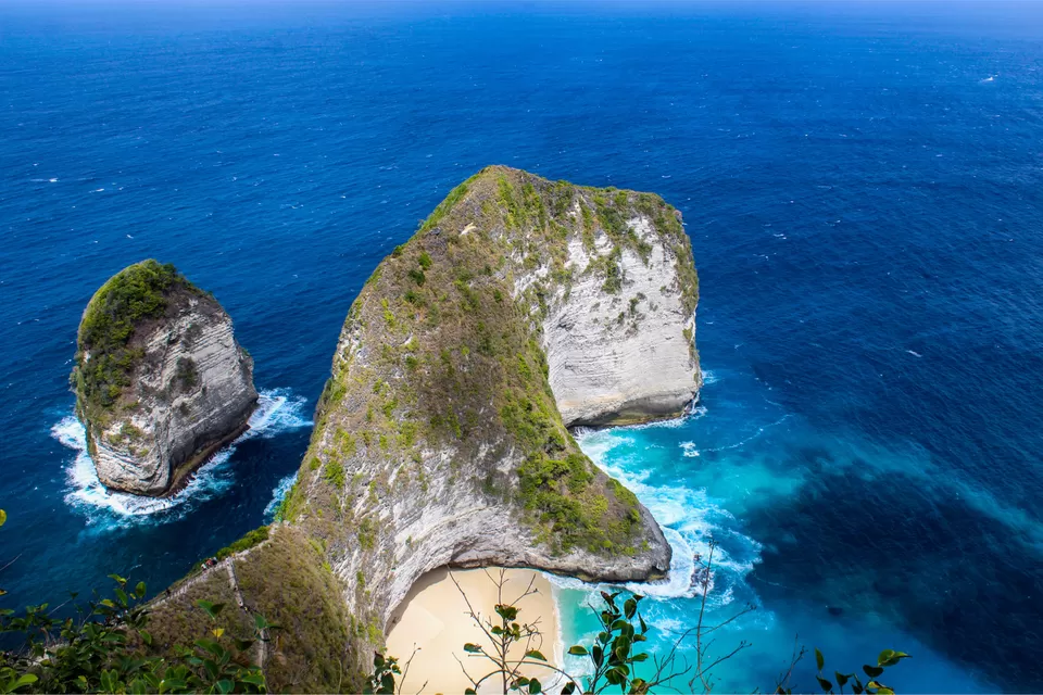 Photo of NUSA PENIDA ISLAND, Jalan Pantai, Kutampi Kaler, Klungkung Regency, Bali, Indonesia by Priya Singh