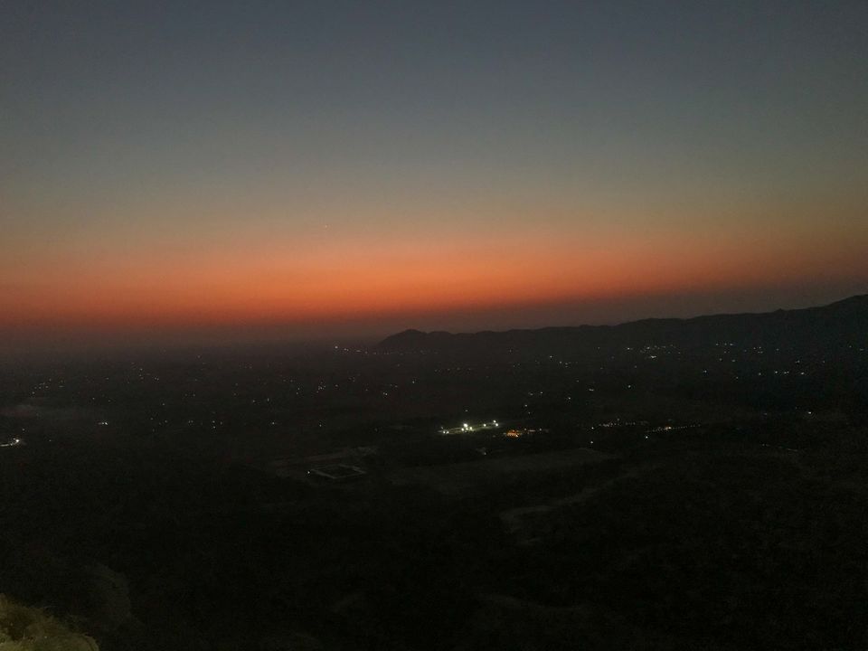 Photo of Savitri Temple Trail, Pushkar, Rajasthan, India by Flexcia