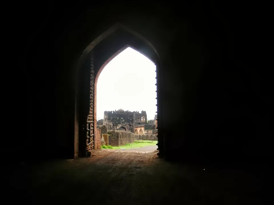 Photo of Bidar Fort, Old City Fort Area, Bidar, Karnataka, India by Apratim Kundu