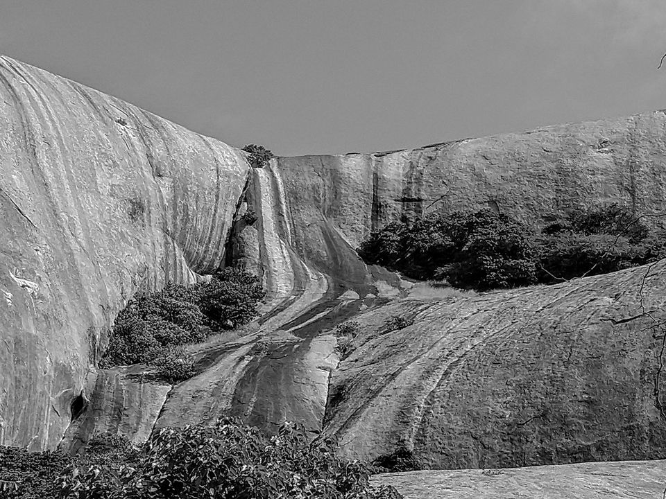 Photo of A day trip to Bhuvanagiri, the 2.5 billion years old batholith hill near Hyderabad by Apratim Kundu