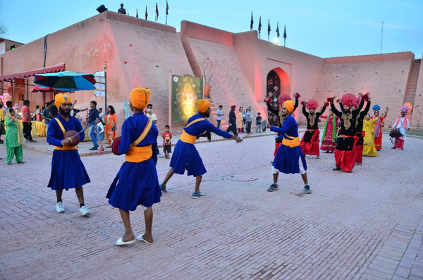 Photo of What to Do in Amritsar on a Weekend? 1/4 by Kavneet Sodhi