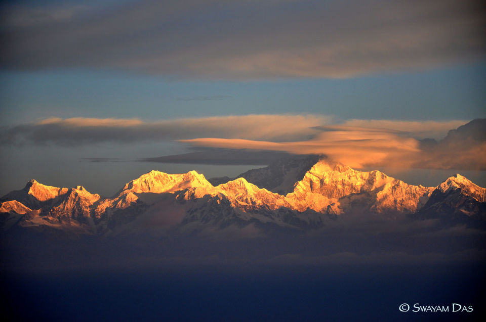 Photo of Darjeeling - The Queen of Hill Station 10/18 by Swayam Das