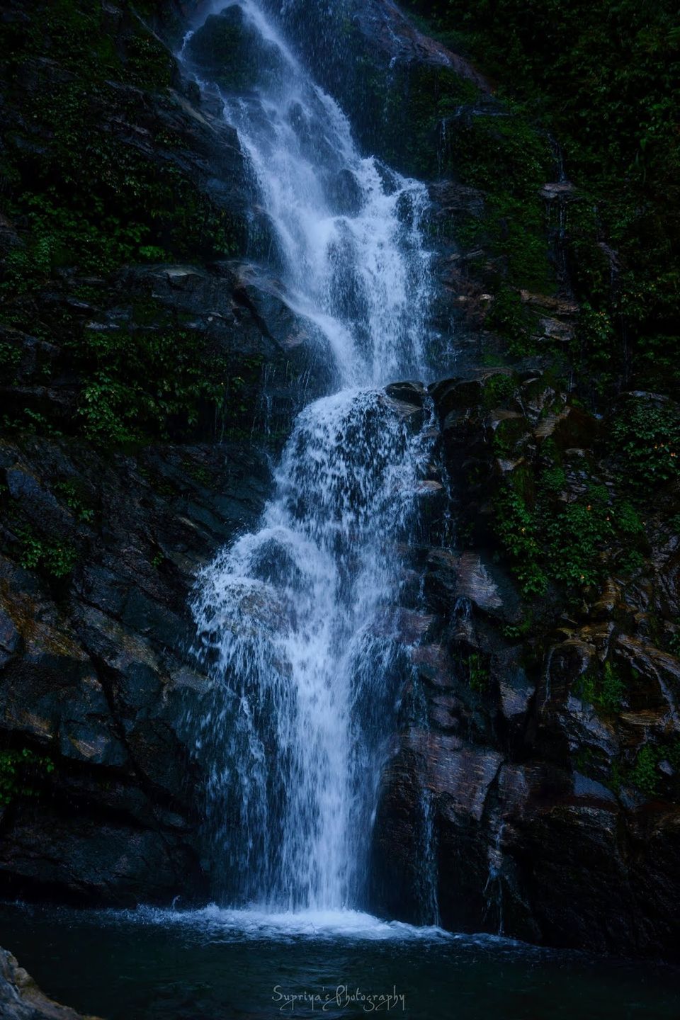 Photo of Rimbi Water Falls, Pelling-Rimbi Road, Sikkim, India by Supriya Samanta