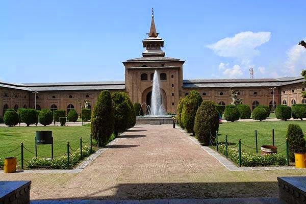 Photo of Jannat-e-Kashmir: A heavenly trail of Srinagar by srishti jugran