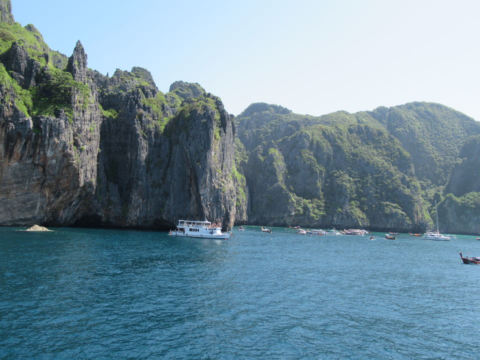 Photo of Phi Phi Islands, Krabi, Thailand by Aju Thottungal