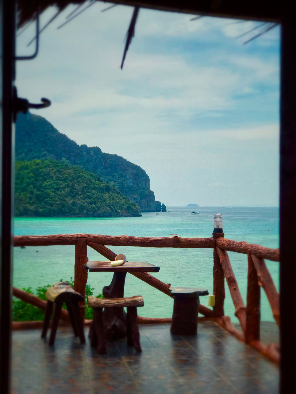 Photo of Phi phi island by Peas in a pod