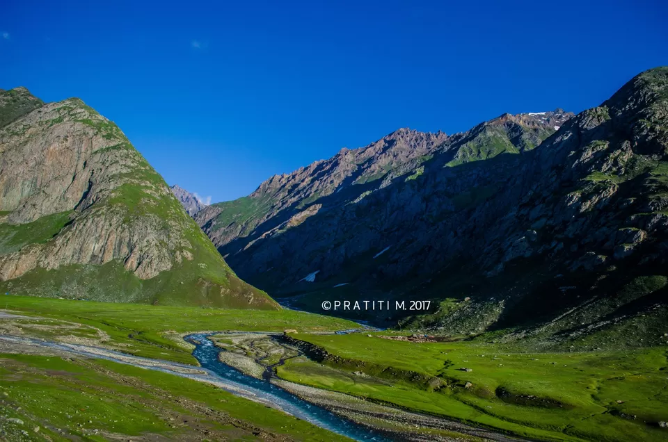 Photo of Srinagar - Ladakh Road, Leh by Pratiti Majumdar
