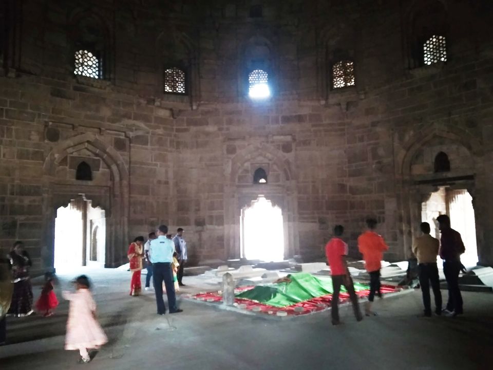 Photo of पत्थर के सनम by Amit Lokpriya