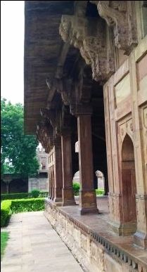 Photo of मुर्दा जाग उठेगा तब ...! by Amit Lokpriya