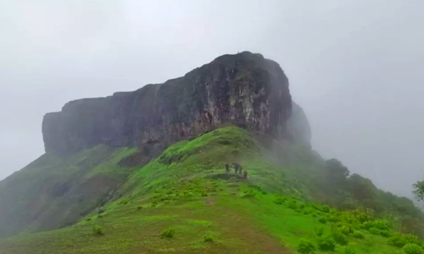 Photo of 10 Treks from Mumbai/ Pune 7/10 by spoorthi